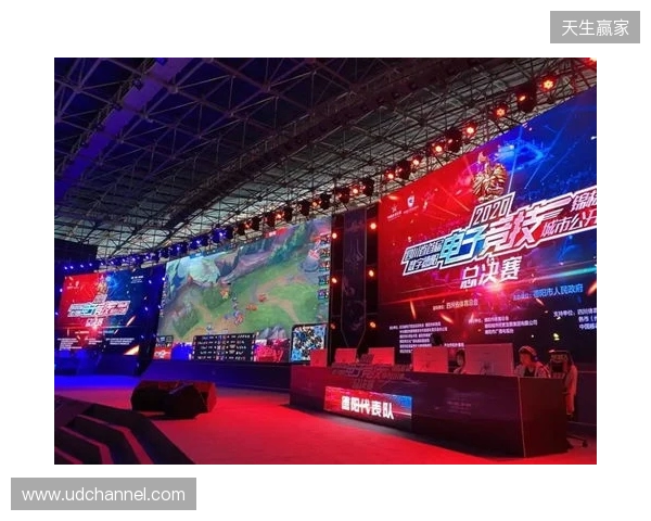 上海海港富盛经开6-1上海赛更达，李圣龙双响杨黔东获处子球